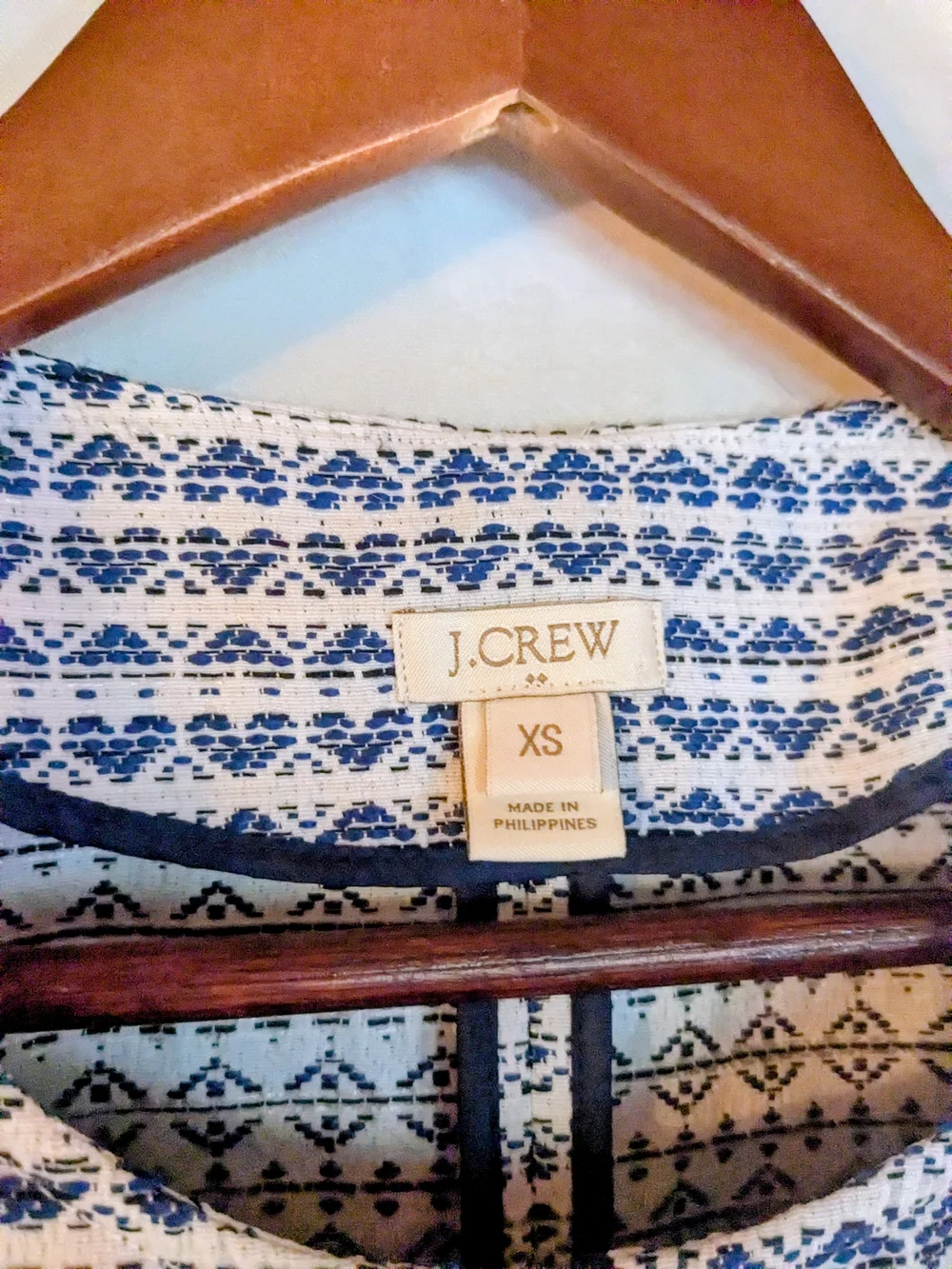 NWOT J. Crew Navy and White Jacguard Heart Jacket XS